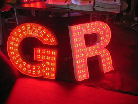 光泽LED发光字有哪些优势？